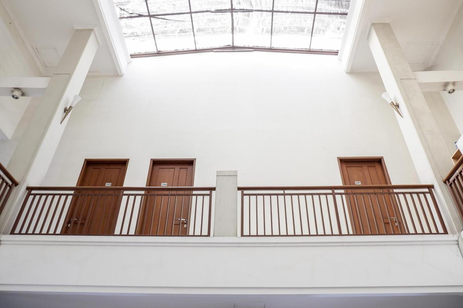Reddoorz Near Supermall Karawaci 2 Tangerang Exteriör bild